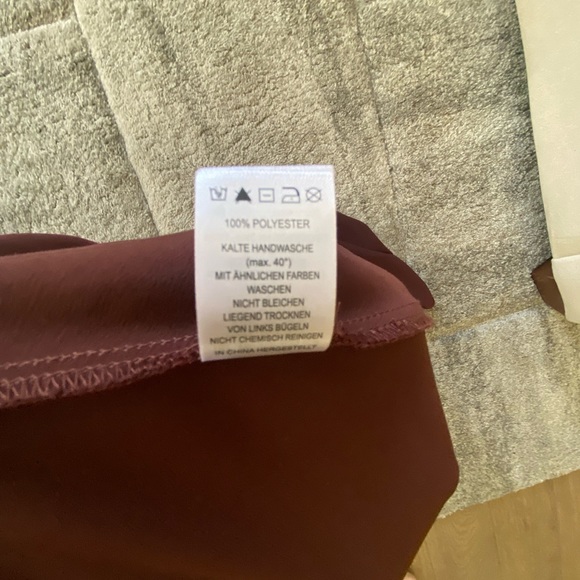 Skirt by Rachel Zoe. MIDI size. - Picture 3 of 3